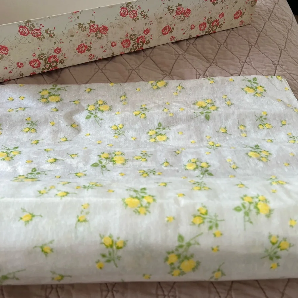 Vintage 2 ft. Yellow Bud Flower Print Plastic Cotton Scented Drawer Lining.